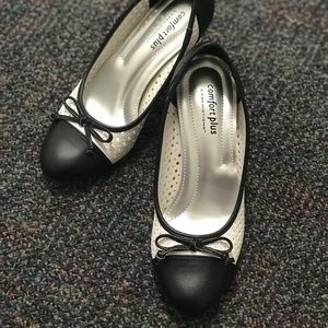 Cute black and white retro heels